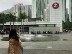 -东荟城名店仓