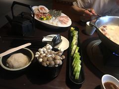 -无老锅(苓雅店)