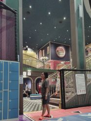 -MELAND CLUB•花园城堡主题亲子乐园•派对•餐厅(广州乐峰广场旗舰店)