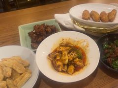 -新白鹿餐厅(银泰西湖文化广场店)