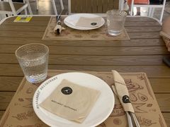 -Mark&Mars Restaurant