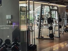 -威克健身游泳(万菱汇店)