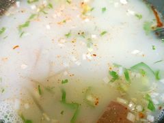 -万红路羊汤烧饼店(将台路店)