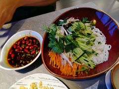 鸡丝凉米线-沧南云海云南菜(吾品田店)