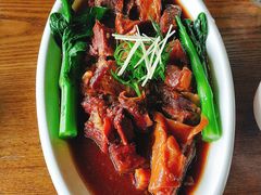 柱候牛腩筋-香港表哥茶餐厅(银泰百货店)