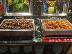 -釜御山海鲜烤肉火锅自助(新城市中心店)