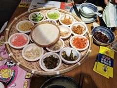 -包整·丝娃娃(一览甲秀楼风景店)