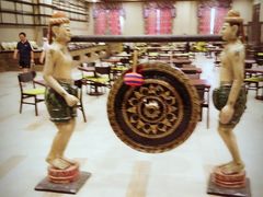 -泉城欧乐堡戏水湾艺术养生温泉