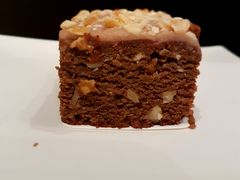 榛果布朗尼-星巴克(深圳龙岗广百店)