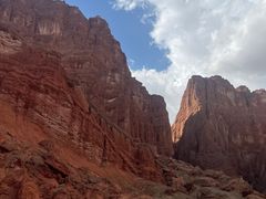-天山神秘大峡谷