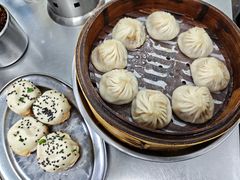 -老上海食惠裡小籠包生煎包