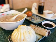 特色鸡肉馄饨-四宜糕团店(南大街店)