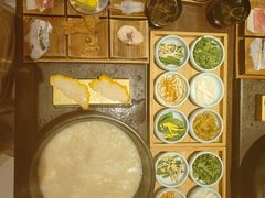 -银米·云南传统过桥米线(双廊黑金冠店)