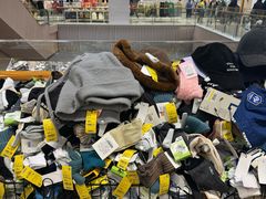 -BIGOFFS 超级折扣(仁恒伊势丹店)