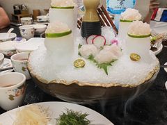 -得意咚瓜·顺德鱼生·冬瓜盅火锅