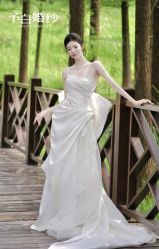 -予白婚纱礼服馆