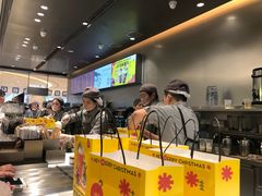 -喜茶(杭州滨江宝龙店)