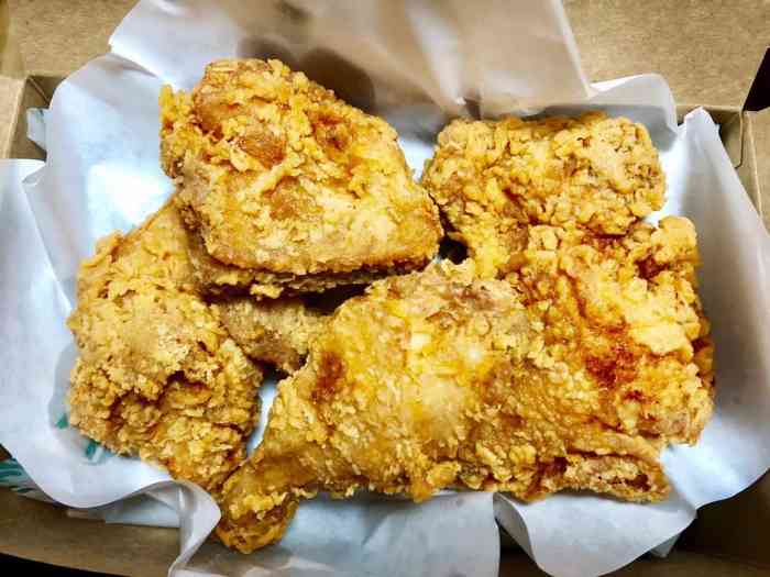 校村炸鸡(东大门1号店)-"整整封闭宅家一个月了不知道炸鸡啤酒想不.