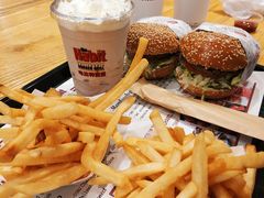 -The Habit Burger Grill 哈比特汉堡(爱琴海店)