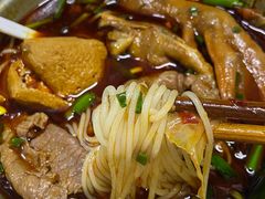 -铁锅哥米线
