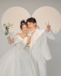 -蒙太奇婚纱摄影(万达店)