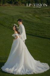 -乐派诗婚纱摄影