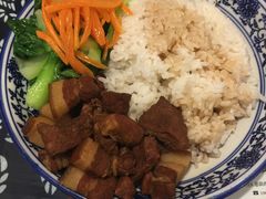 -蜗牛小馆醉乡民谣云南菜(惠新西里店)