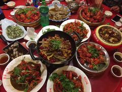 -鲁小三·大骨自助(金山总店)