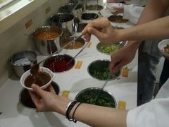 自助调料区-三头牛·潮汕牛肉生蚝火锅 (夏湾店)