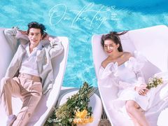 -爱我旅拍婚纱摄影(大理店)