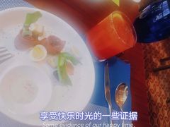 -香格里拉鱼跃地中海西餐厅·牛排披萨