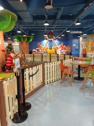 -咔叮卡丁·儿童室内赛车馆