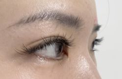 -赢韵美甲美睫瑞士净斑中心