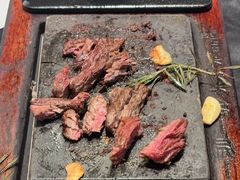 -一沙一城·岩烤牛扒(深圳首店)