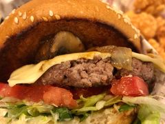 波特菇牛肉特堡-The Habit Burger Grill 哈比特汉堡(复兴soho店)