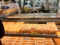 -鲍师傅糕点(江苏路店)