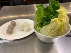 -胡须佬鸡煲四季火锅店(石厦西村直营店)