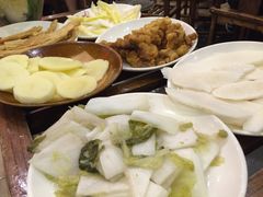 -亮欢寨酸汤鱼(沙冲路店)
