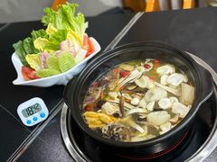 -野菌皇海景野生菌火锅(滨海大道店)