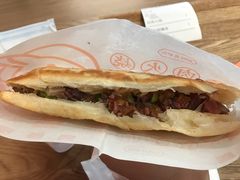 -驴世家驴肉火烧·凉皮·胡辣汤(首经贸店)