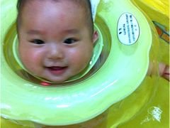 -亲亲天使婴儿游泳馆(堡镇店)