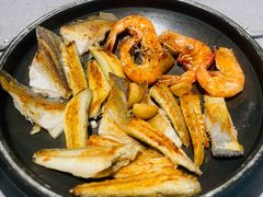 香煎杂鱼鼎-潮府馆·非遗潮州菜·世纪公园(新国际博览中心店)