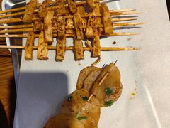 -华府九号海鲜烧烤大排档(龙域店)