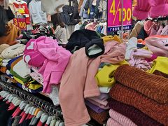 -广州白马服装市场