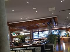 -八府香鸭·啫啫煲(华山路店)