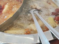 -黔哆哆地摊酸汤火锅(清湖店)