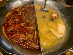 红颜花胶鸡锅-湊湊火锅·茶憩(杭州湖滨银泰in77店)