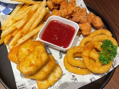 炸物拼盆-Ambra Haus琥珀屋精酿餐厅(宝山店)