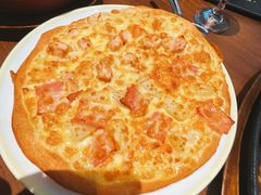 培根鸡肉双拼披萨-萨莉亚意式餐厅(杭州滨江天街店)