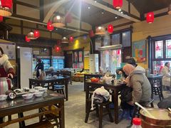 -富正毅三下锅·湘西韵味(天门山索道店)
